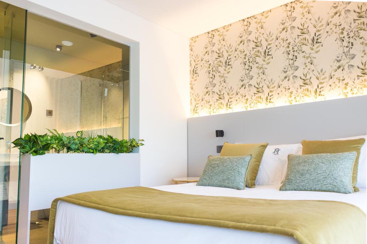 Ribeira House Bed & Breakfast มิแรนเดลา ภายนอก รูปภาพ