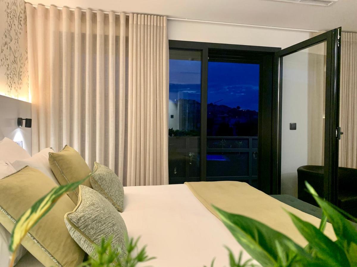 Ribeira House Bed & Breakfast มิแรนเดลา ภายนอก รูปภาพ