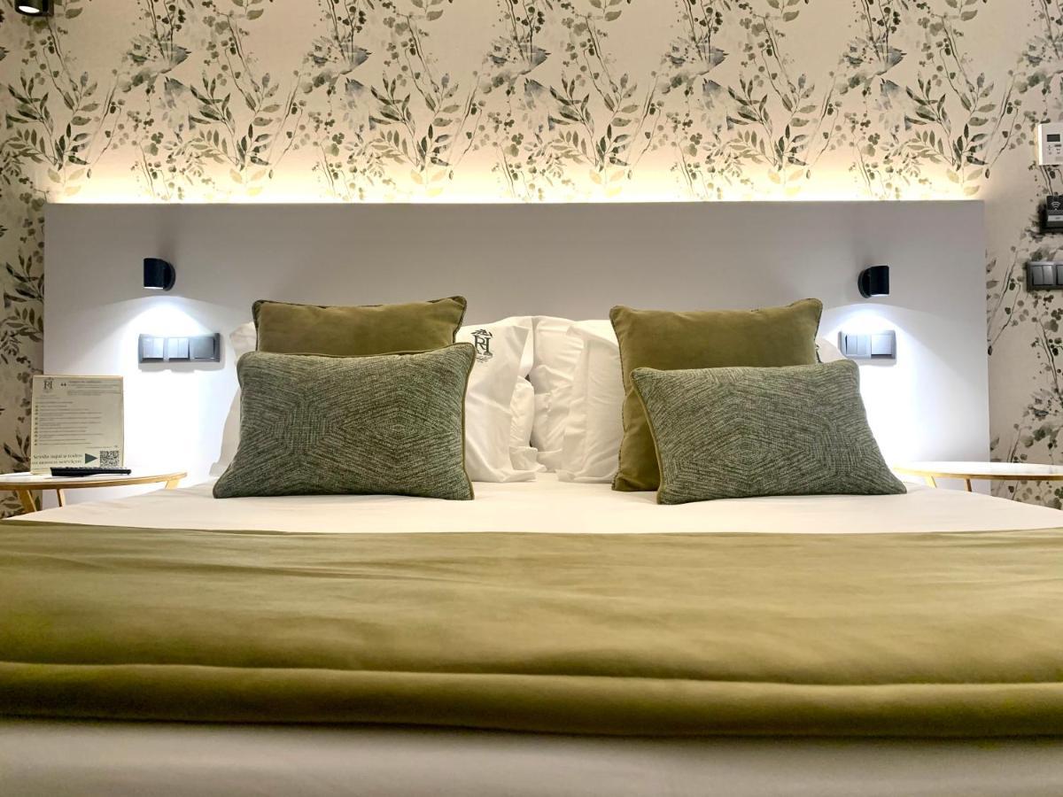 Ribeira House Bed & Breakfast มิแรนเดลา ภายนอก รูปภาพ
