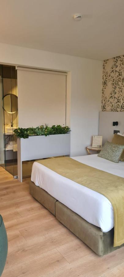 Ribeira House Bed & Breakfast มิแรนเดลา ภายนอก รูปภาพ