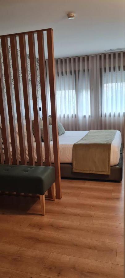 Ribeira House Bed & Breakfast มิแรนเดลา ภายนอก รูปภาพ