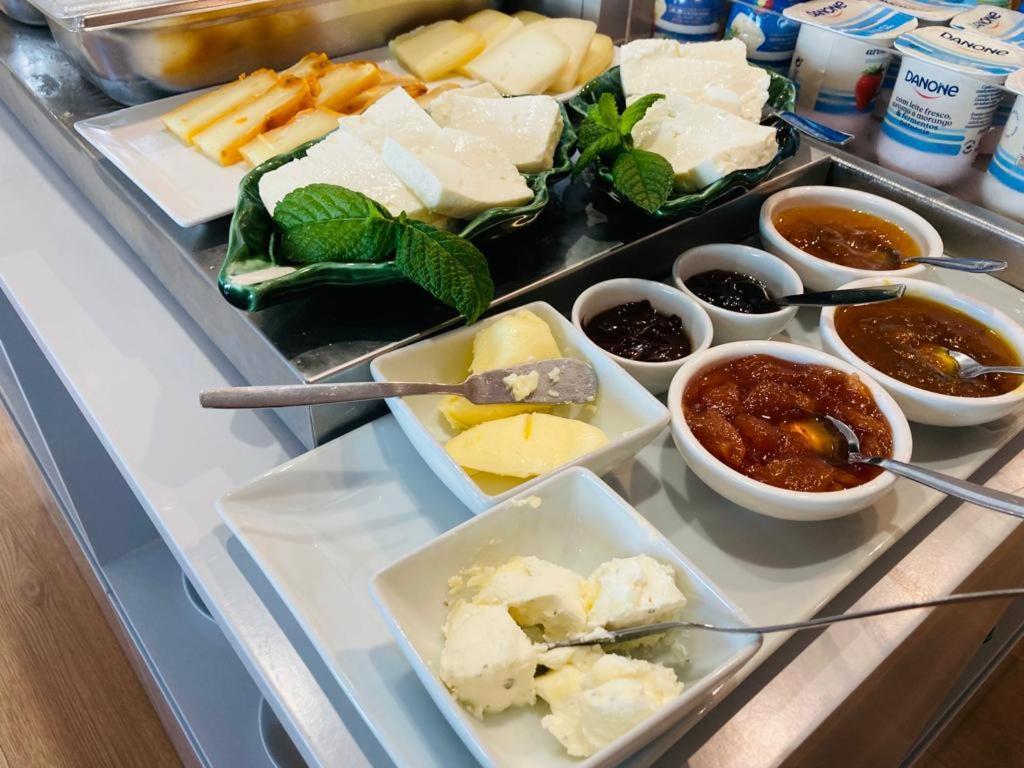 Ribeira House Bed & Breakfast มิแรนเดลา ภายนอก รูปภาพ